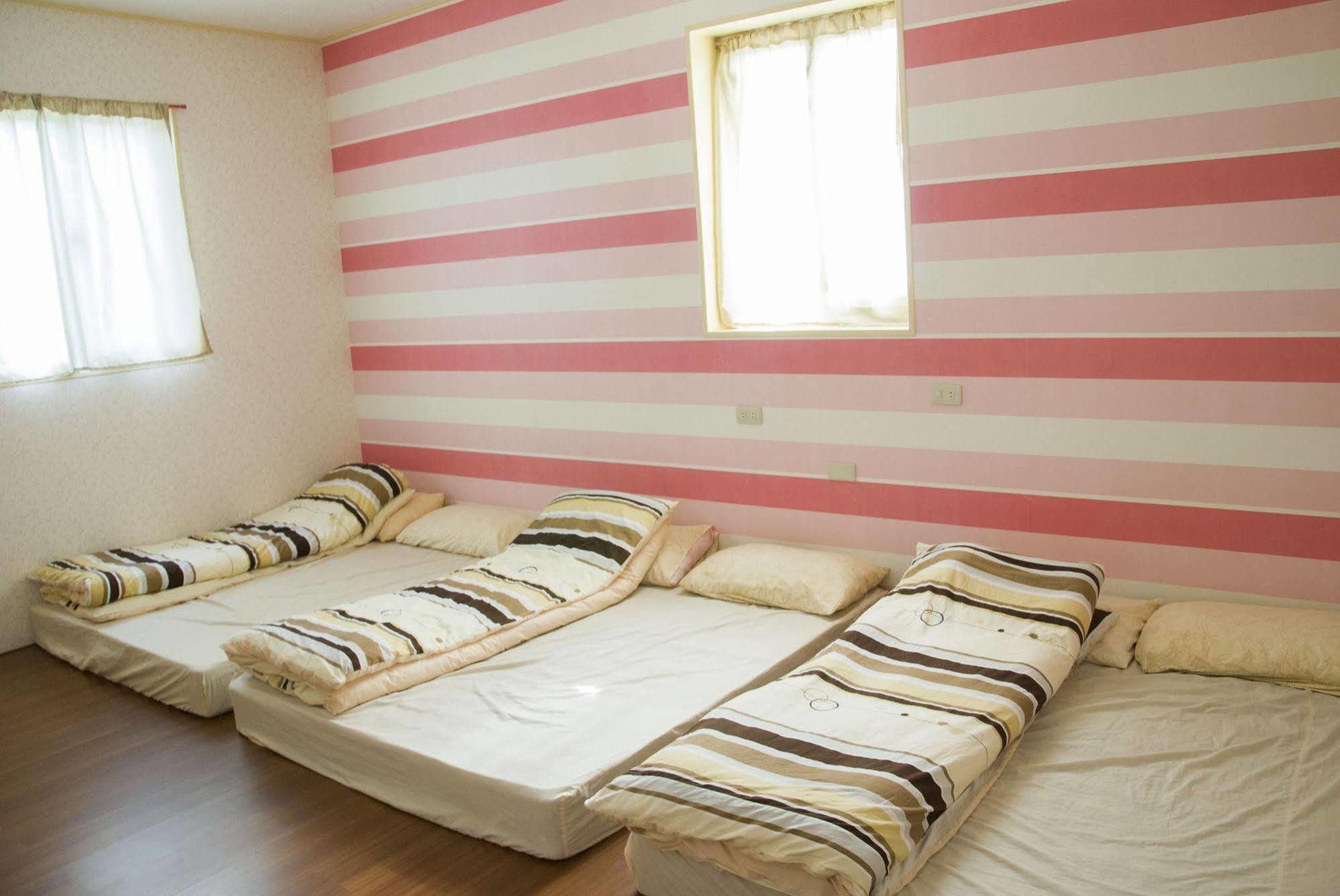 Song Youf Hostel Zhongpu Luaran gambar
